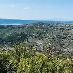 Gorgeous In *